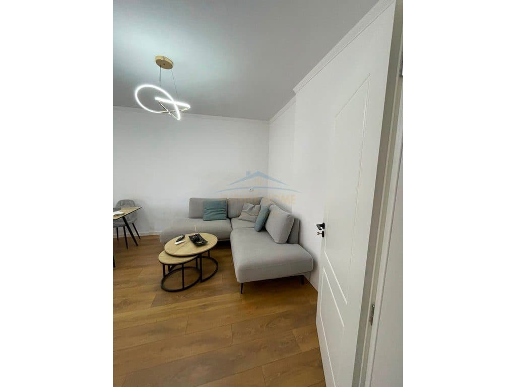 Qera, Apartament 2+1+2, Medreseja, Rruga e Dibrës