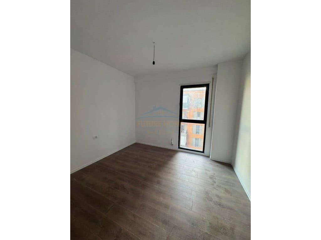Shitet, Apartament 2+1+2+ 2 Poste Parkim, Rruga Sadik Petrela, Kompleksi ASL 2 4