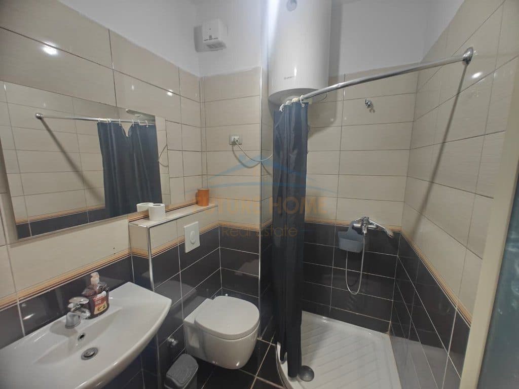 Qera, Apartament Studio, Rruga Fortuzi, Tiranë 4