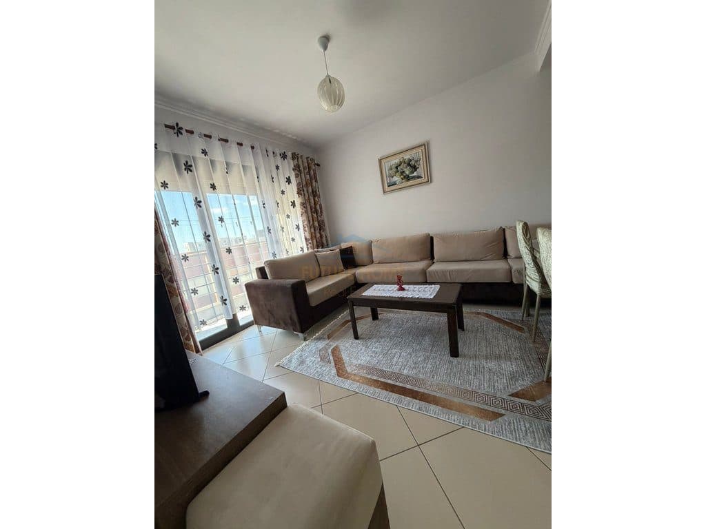 Qera, Apartament 2+1+2+Post Parkim, Casa Italia, Tiranë