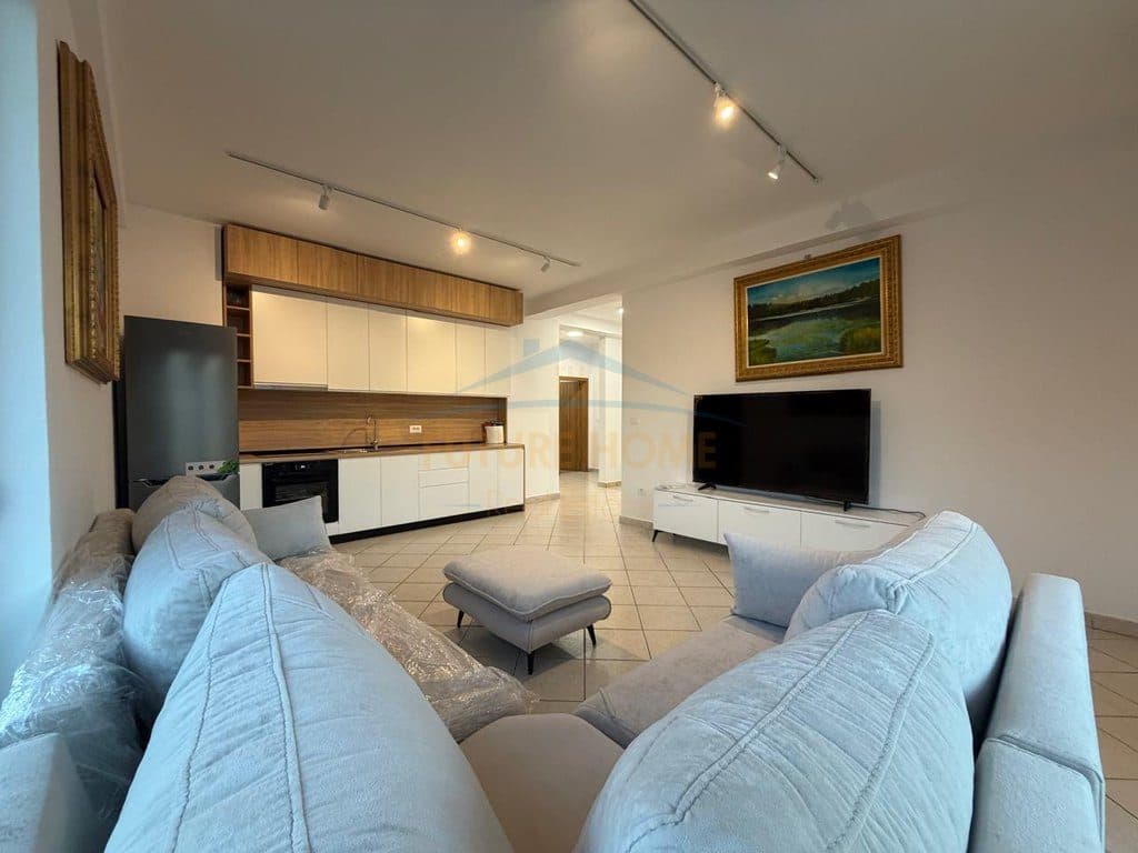 Qera, Apartament 2+1, Unaza e Re