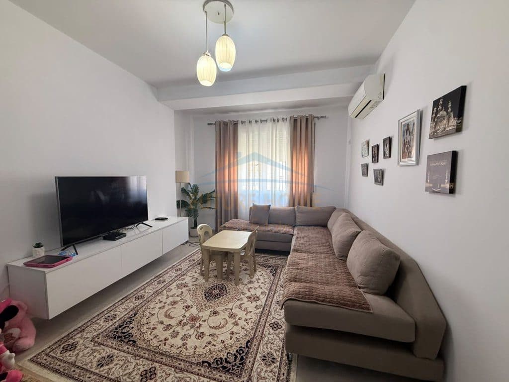 Qera, Apartament 1+1, Rruga Bill Klinton, Komuna e Parisit