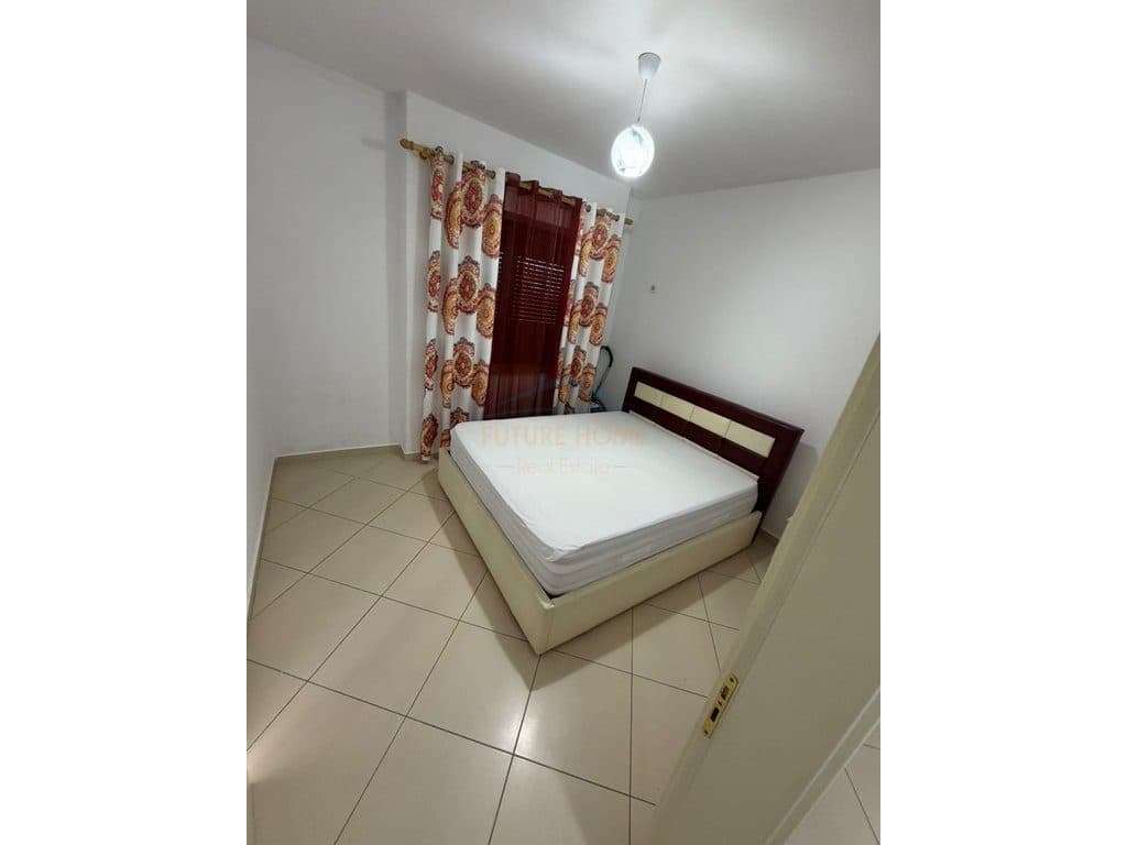 Qera, Apartament 2+1+2+Post Parkim, Casa Italia, Tiranë 3