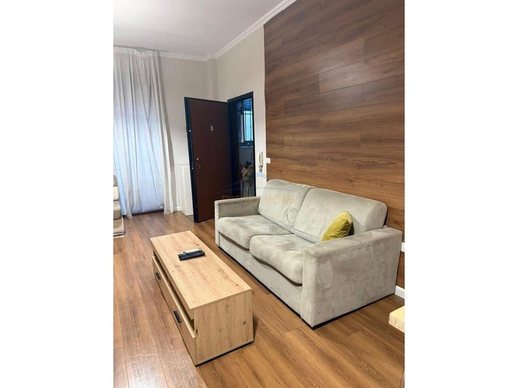 Qera, Apartament 1+1, Rruga Bardhok Biba, Qendër, Tiranë 2