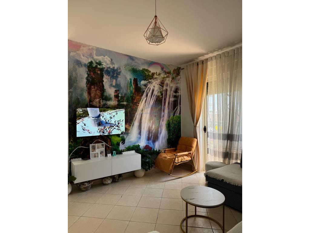 Qera, Apartament 1+1, Golem 2