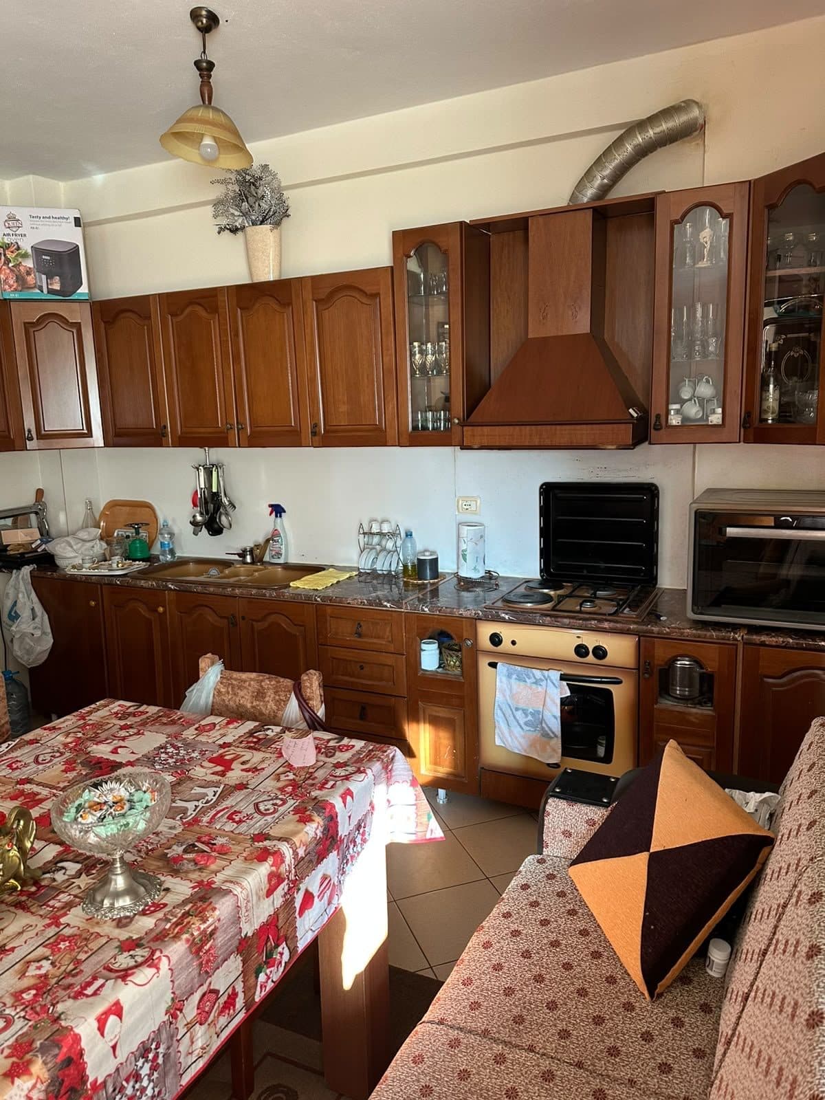 APARTAMENT 1+1 ME QERA AFATGJATE-ALBANO&ROMINA VLORE 2