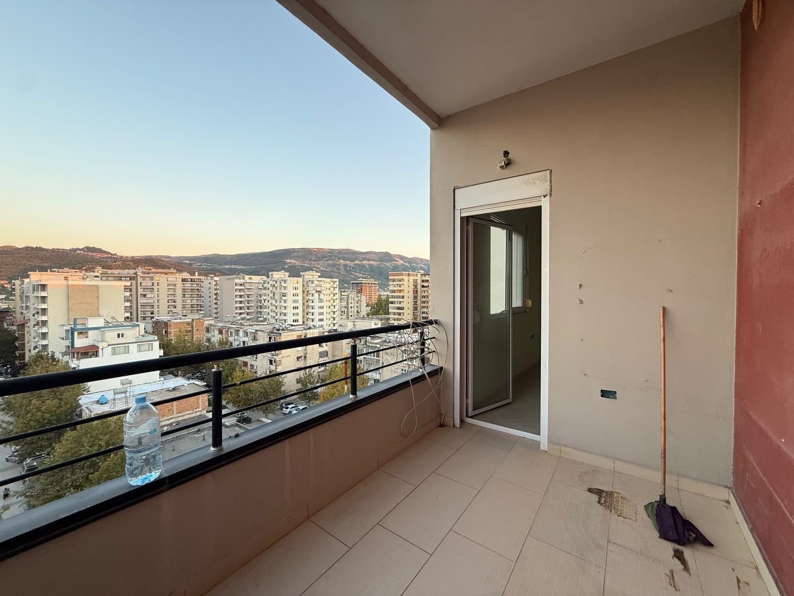🏠 SHITET APARTAMENT 1+1 NË VLORË. 2