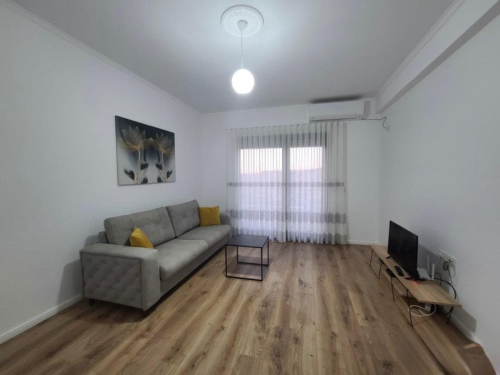 SHITET APARTAMENT 1+1 NE LUNGOMARE,VLORE