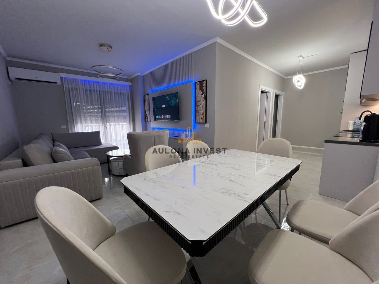 MODERN 2+1 APARTMENT FOR SALE IN VLORE Shkolla e 4
