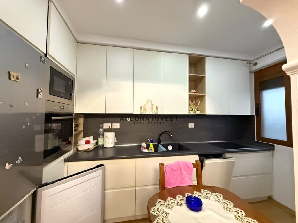 APARTAMENT 1+1 ME QERA AFATGJATE – SHKOLLA "Jani Minga", VLORË. 2