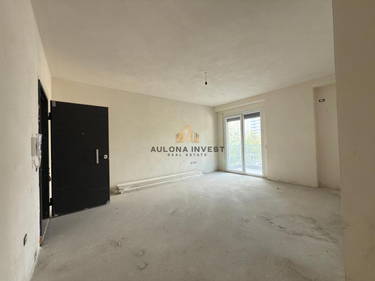 APARTMENT 1+1 FOR SALE IN LUNGOMARE-VLORE 4