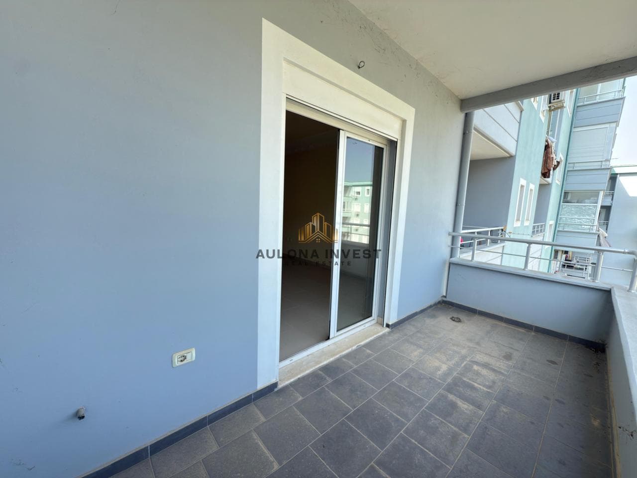APARTMENT 2+1+2 FOR SALE LUNGOMARE-VLORE. 4