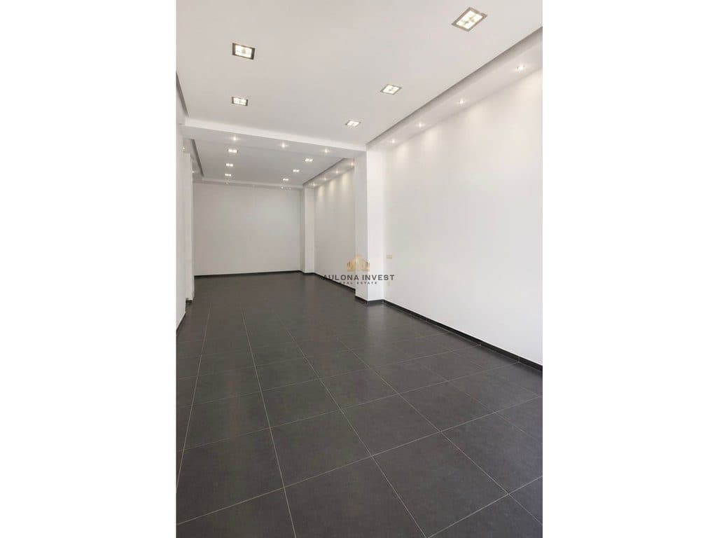 Business Premises for Sale in the Heart of Vlora Bulevardi 1