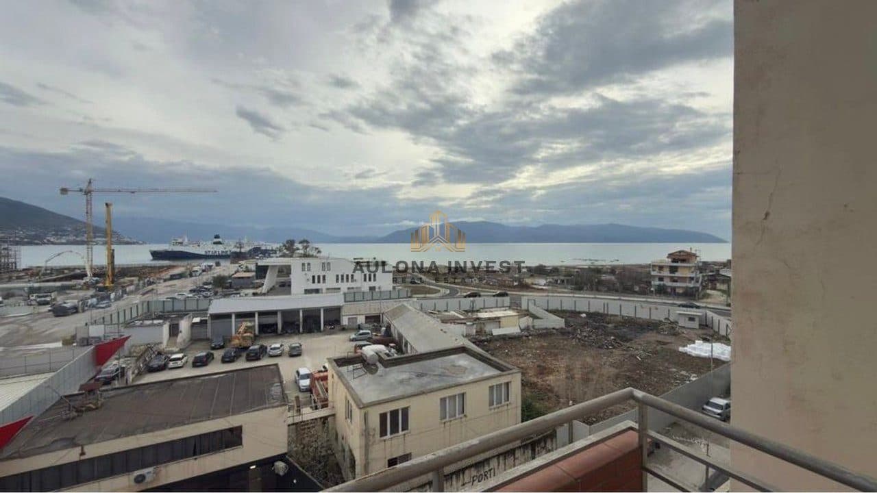 APARTMENT 2+1 FOR SALE NEAR THE 3