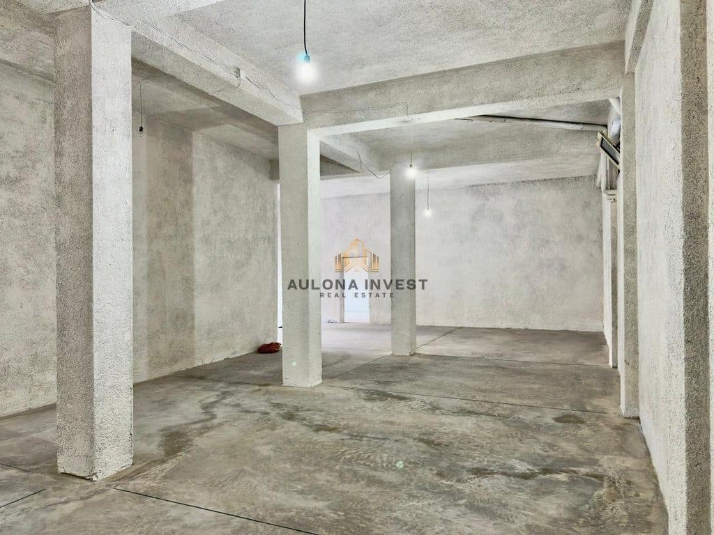 STORE FOR RENT IN VLORE Unaza e Re