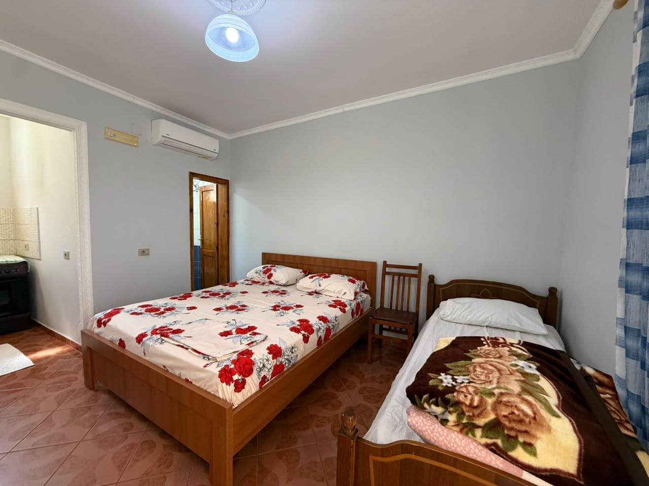 🏠 JEPET STUDIO ME QIRA AFATGJATE – VLORË. 3
