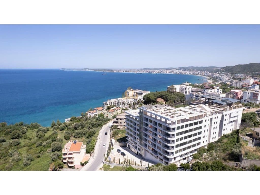 APARTMENT 1+1 WITH SEA