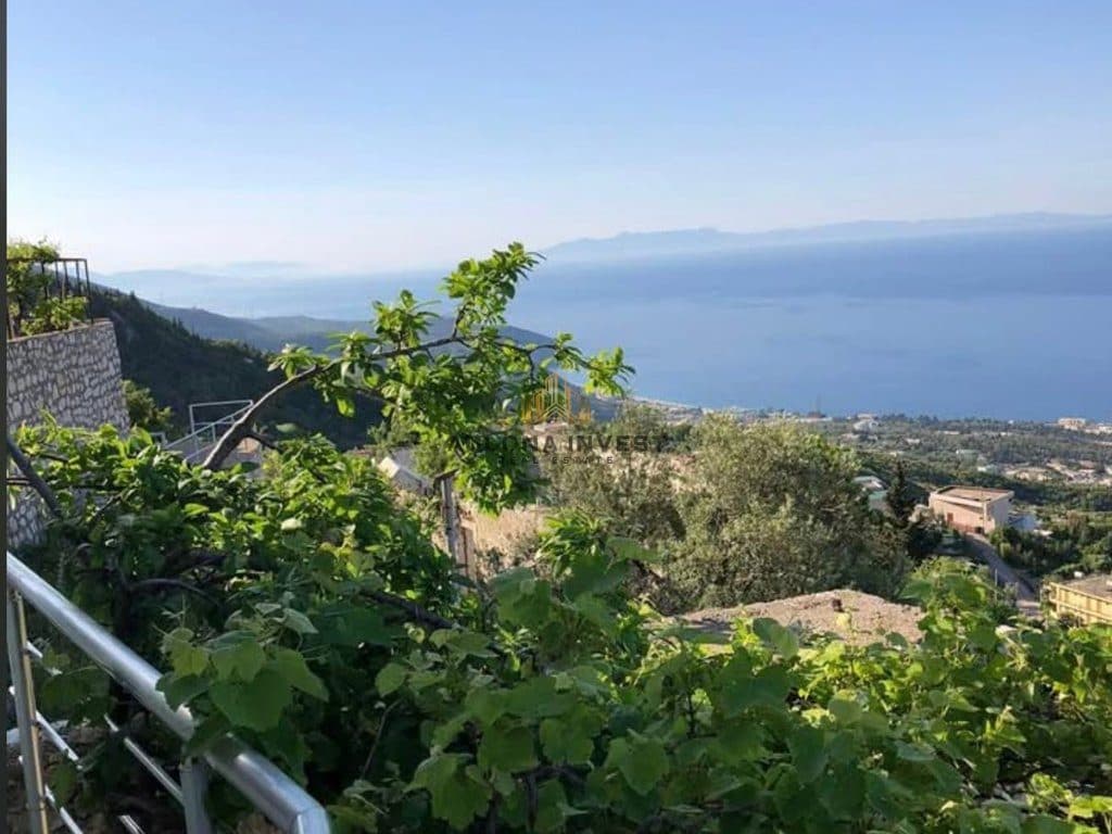 🌊 VILË DY-KATËSHE NË PALASË – PANORAMË E PAKRAHASUESHME MBI DET