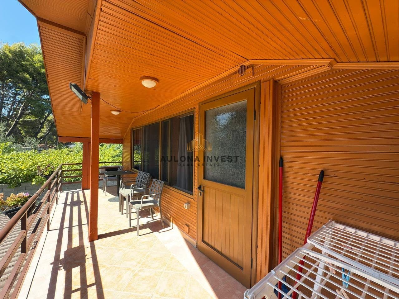 VILE DRURI IN KATESHE FOR RENT OCTOBER-MAY Plazhi i 3