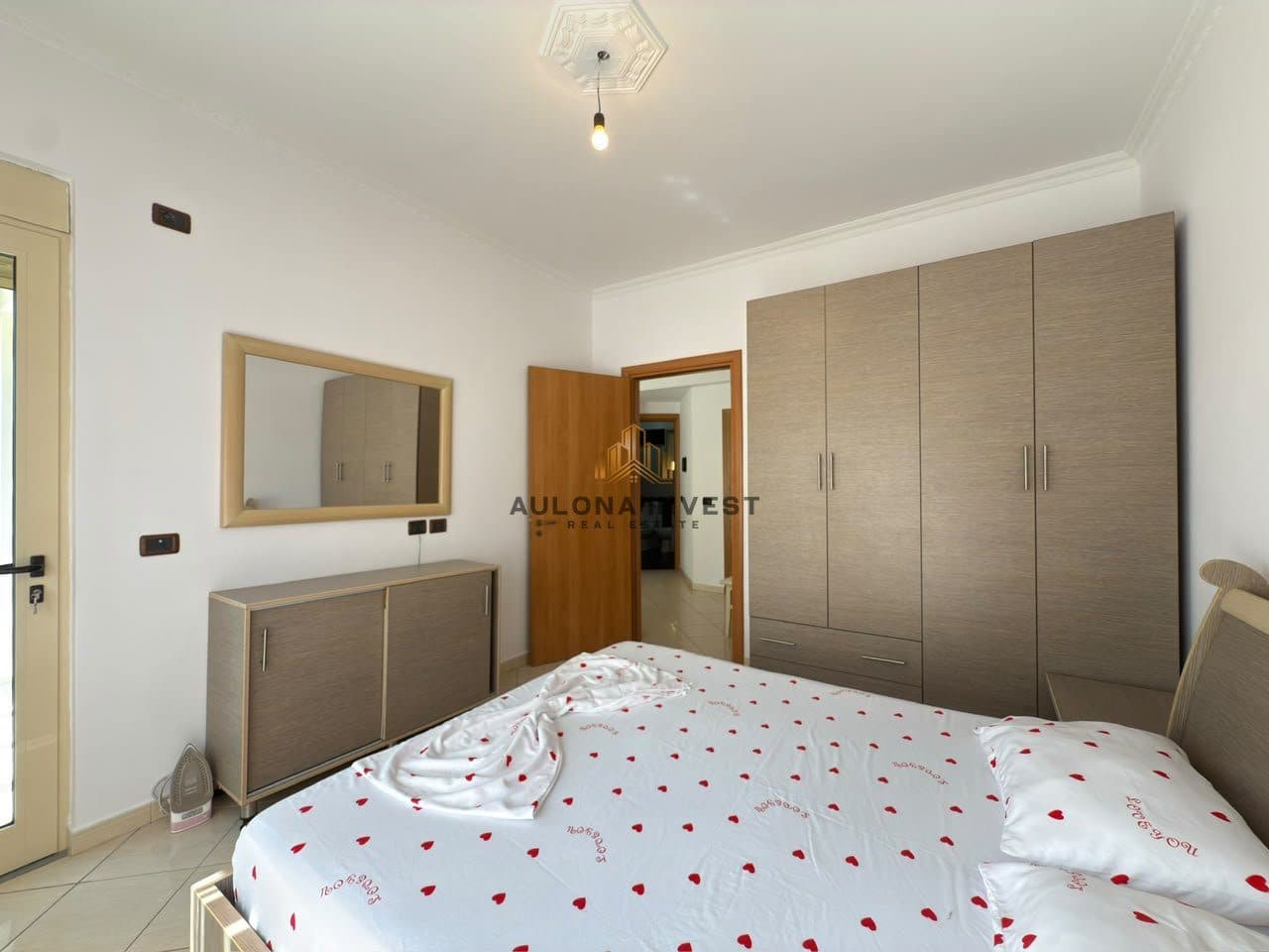 LONG-TERM RENTAL APARTMENT – 4