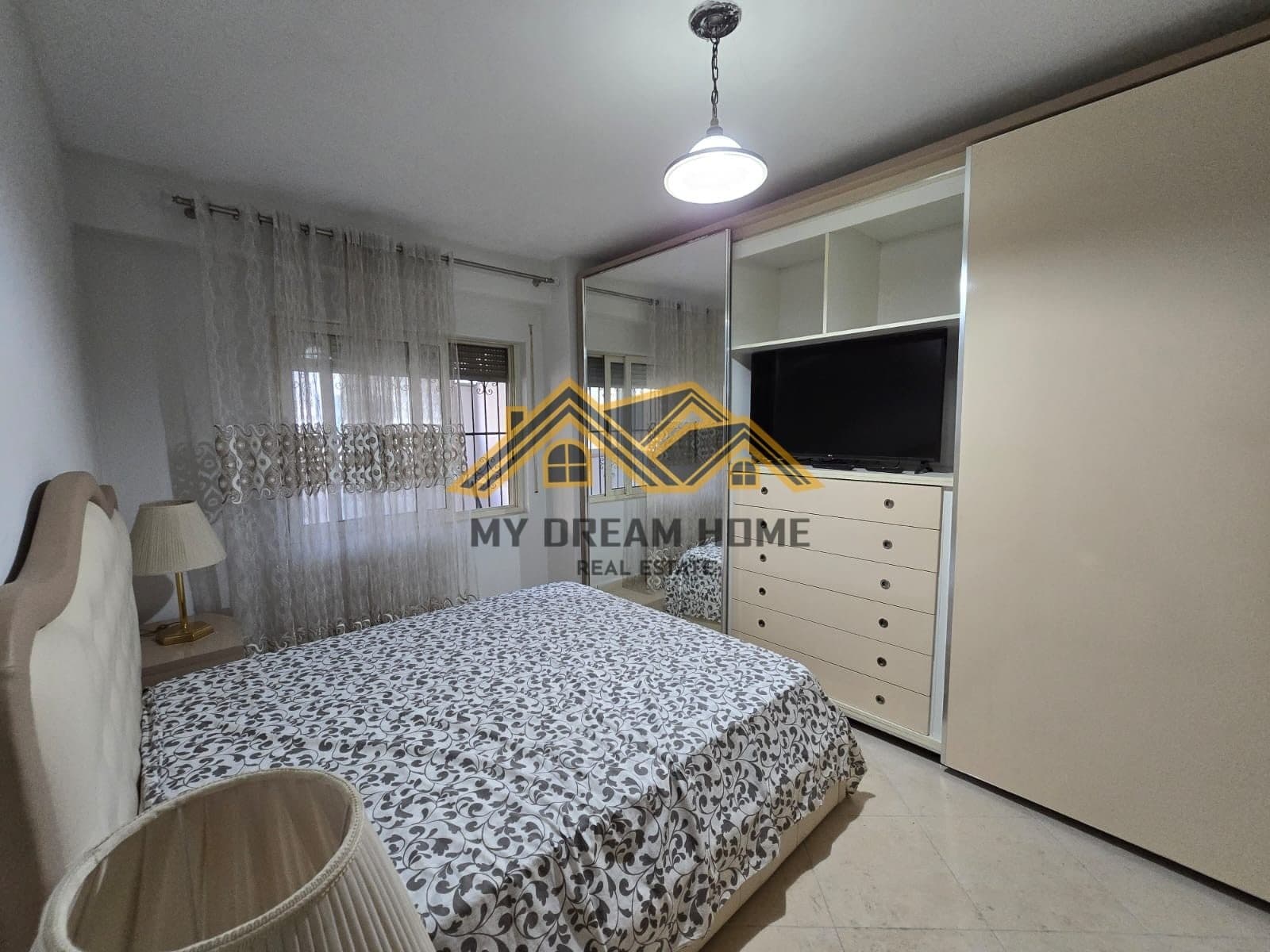 SHITET APARTAMENT 1+1 DURRES ! 2