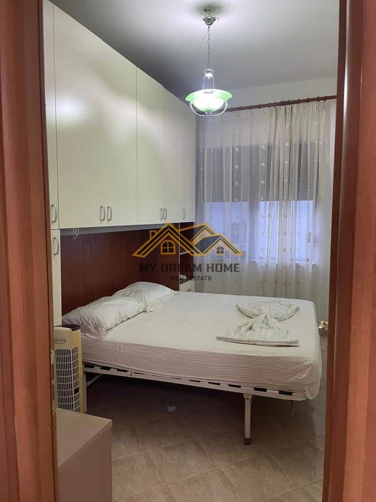SHITET APARTAMENT 2+1 PLAZH DURRES! 4