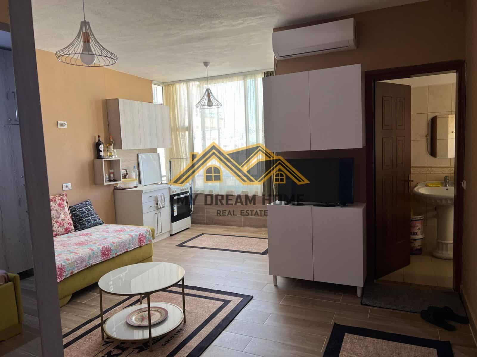 SHITET GAZIONERE PRAN HOTEL MAJESTIC, SHKEMBI KAVAJES! 3