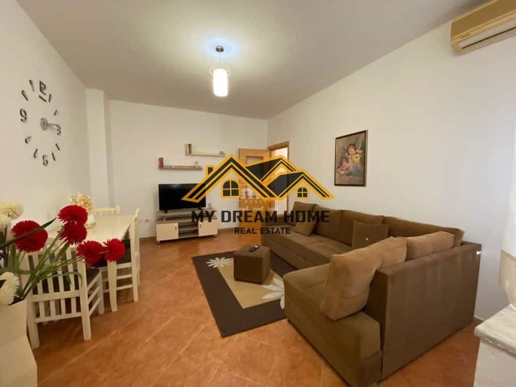 SHITET APARTAMENT 1+1 TEK POLIKLINIKA DURRES!