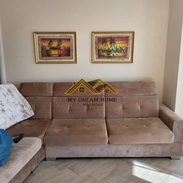 SHITET APARTAMENT 3+1 ME PAMJE NGA QYTETI 4