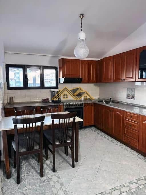 OKAZION SHITET PAPAFINGO 360m2 NE PLAZH, DURRES! 4