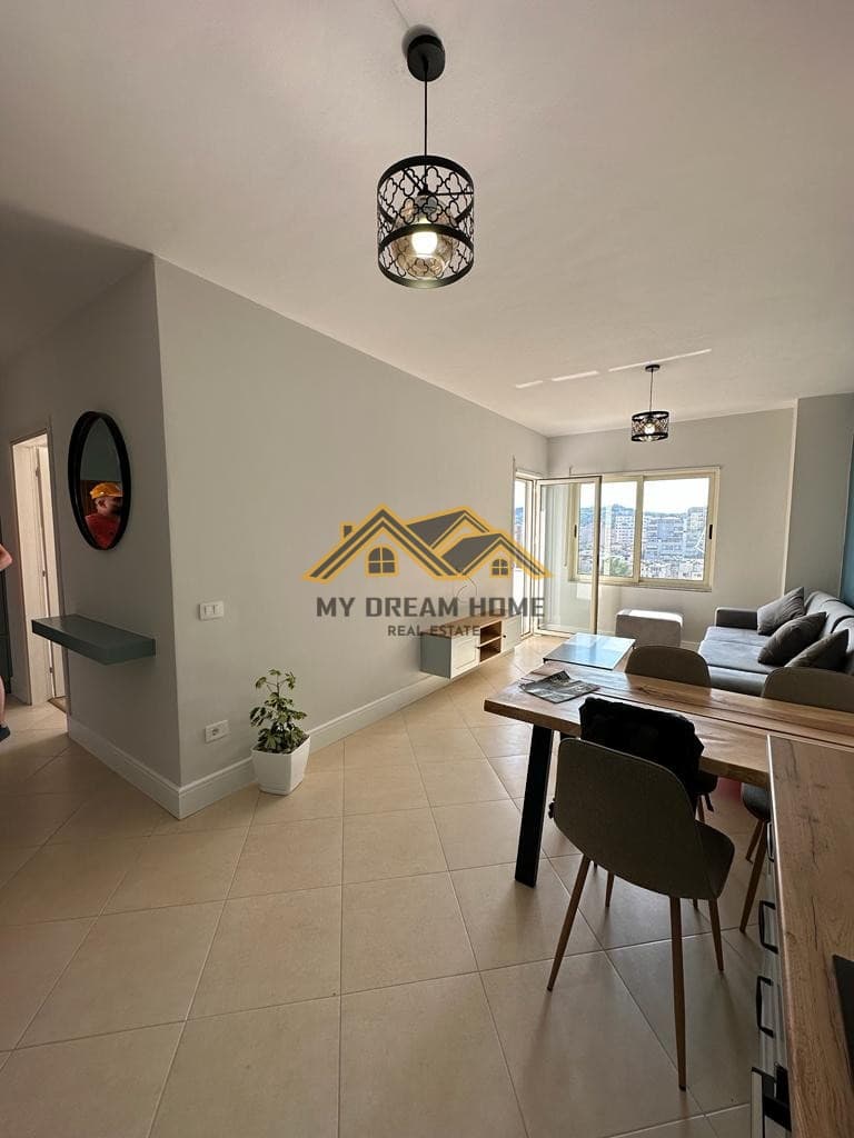 JEPET ME QERA APARTAMENT 1+1 PRANE TREGUT TE FRUTA PERIMEVE, DURRES !