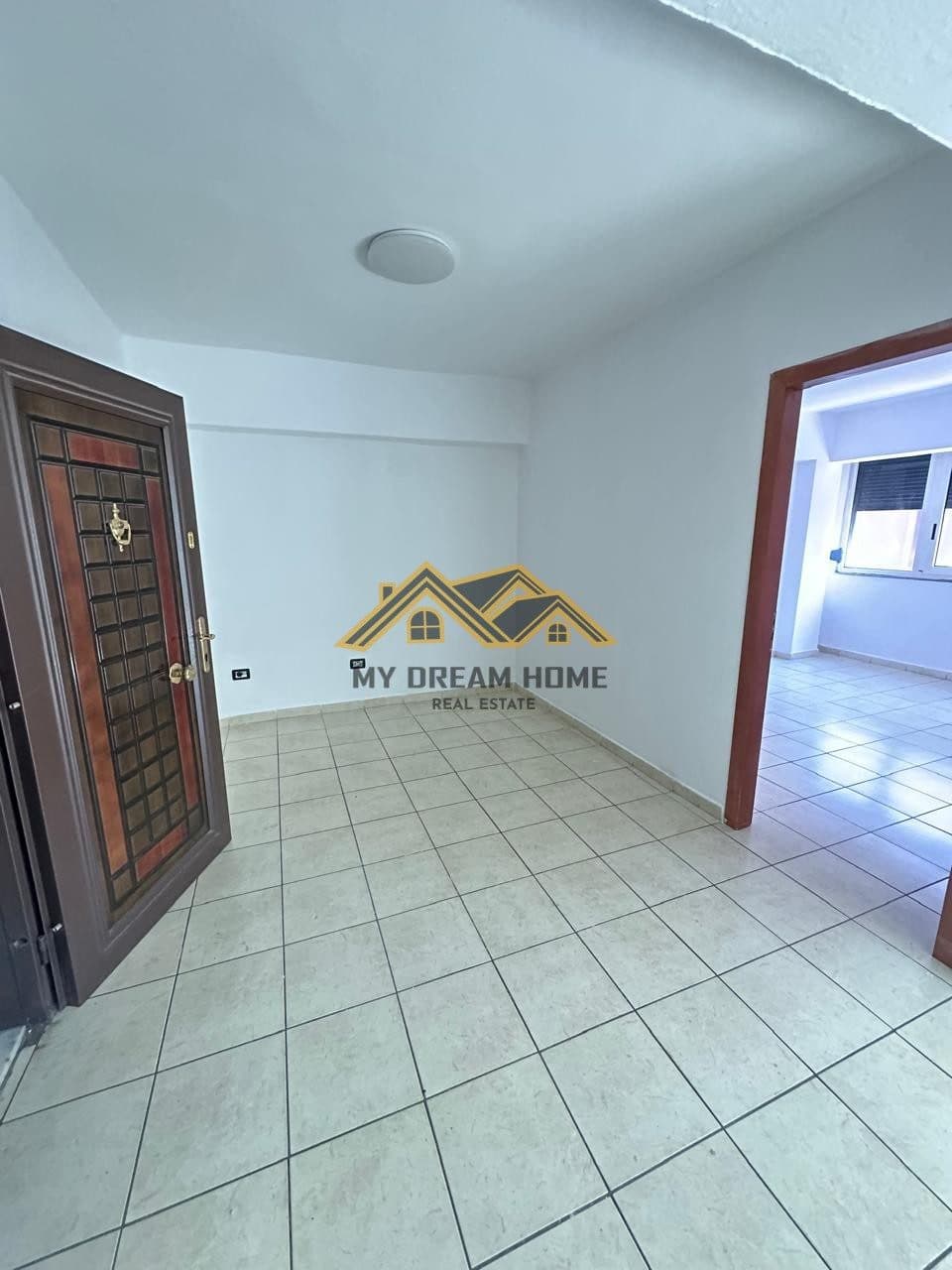 SHITET APARTAMENTI 1+1 QENDER DURRES! 4