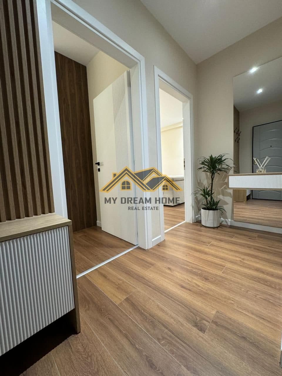 SHITET APARTAMENT 1+1 PLAZH DURRES 3