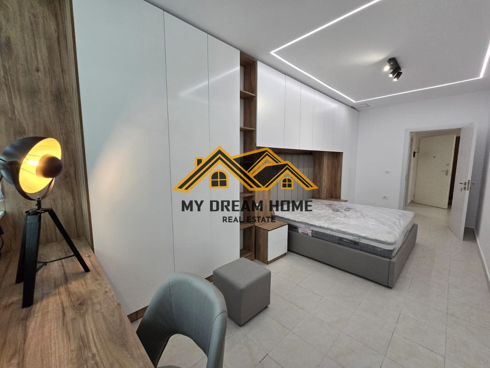 SHITET SUPER APARTAMENT 1+1 NE VOLLGA