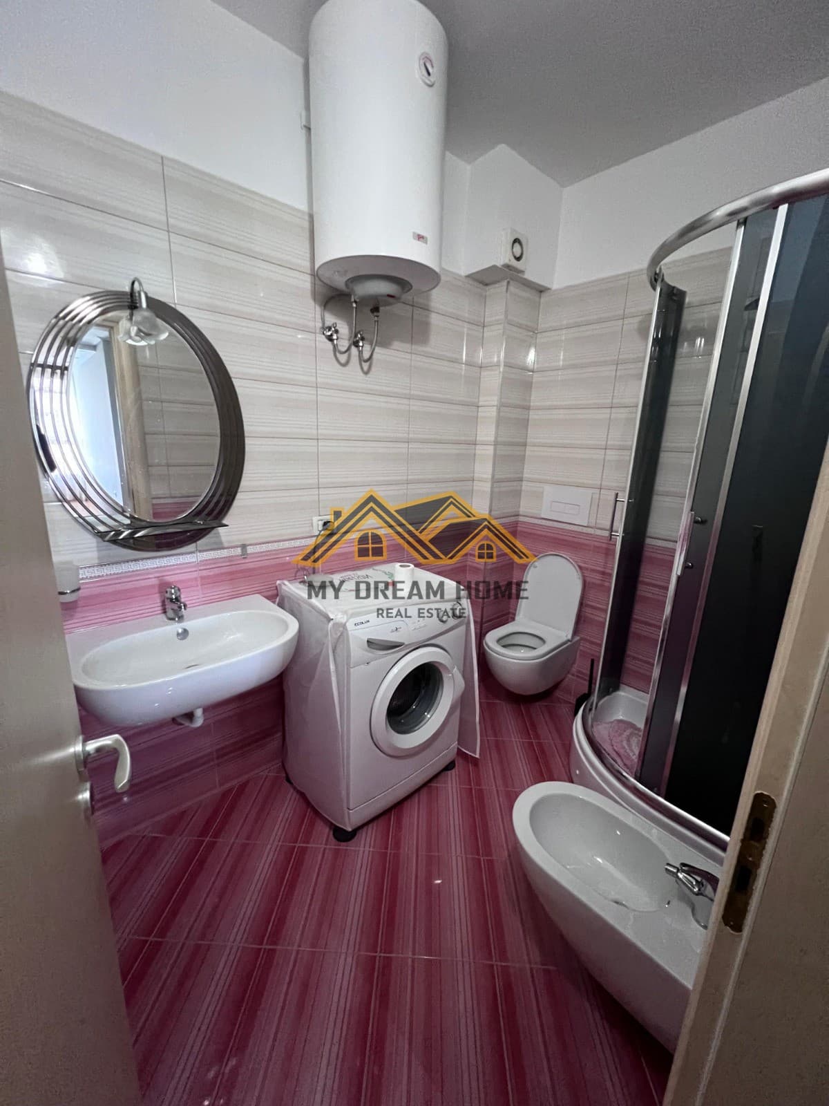 Jepet Apartament 2+1+2 Me Qira tek Galaktiku, Durrës!!