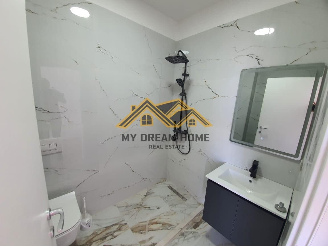 Shitet apartamenti 1+1 me pamje nga deti, Rrota e kuqe 4