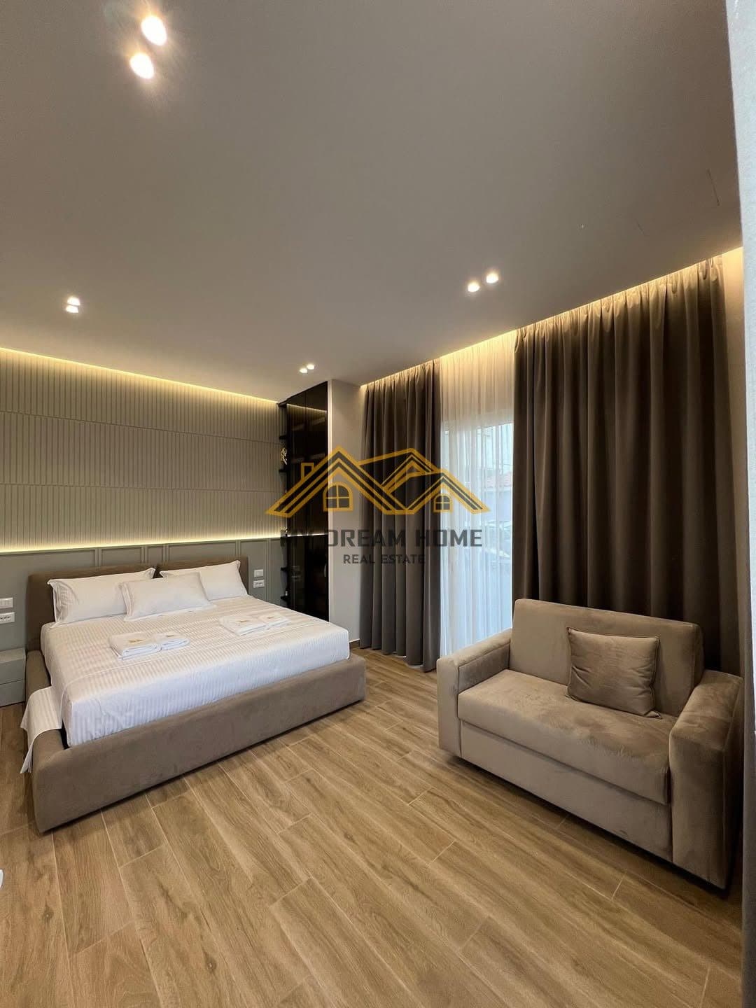 Shiten 2 studio te investuar ne Durrës Plazh
