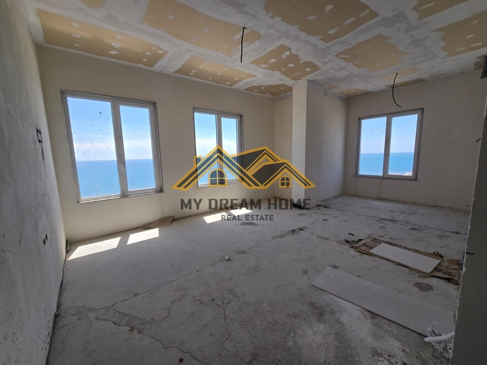 SHITET APARTAMENT 2+1+2 TEK FULL PAMJE DETI, VOLLGA!