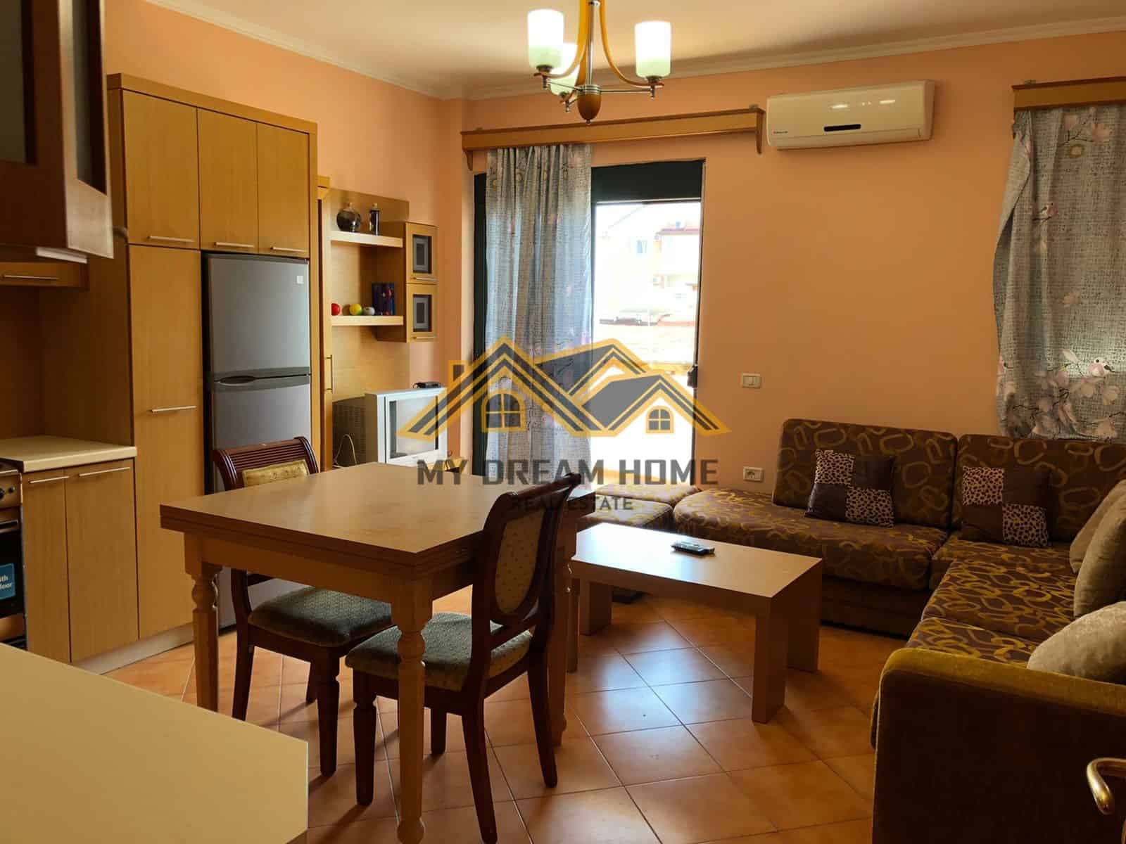 SHITET APARTAMENT 1+1 TEK MALI I ROBIT 4