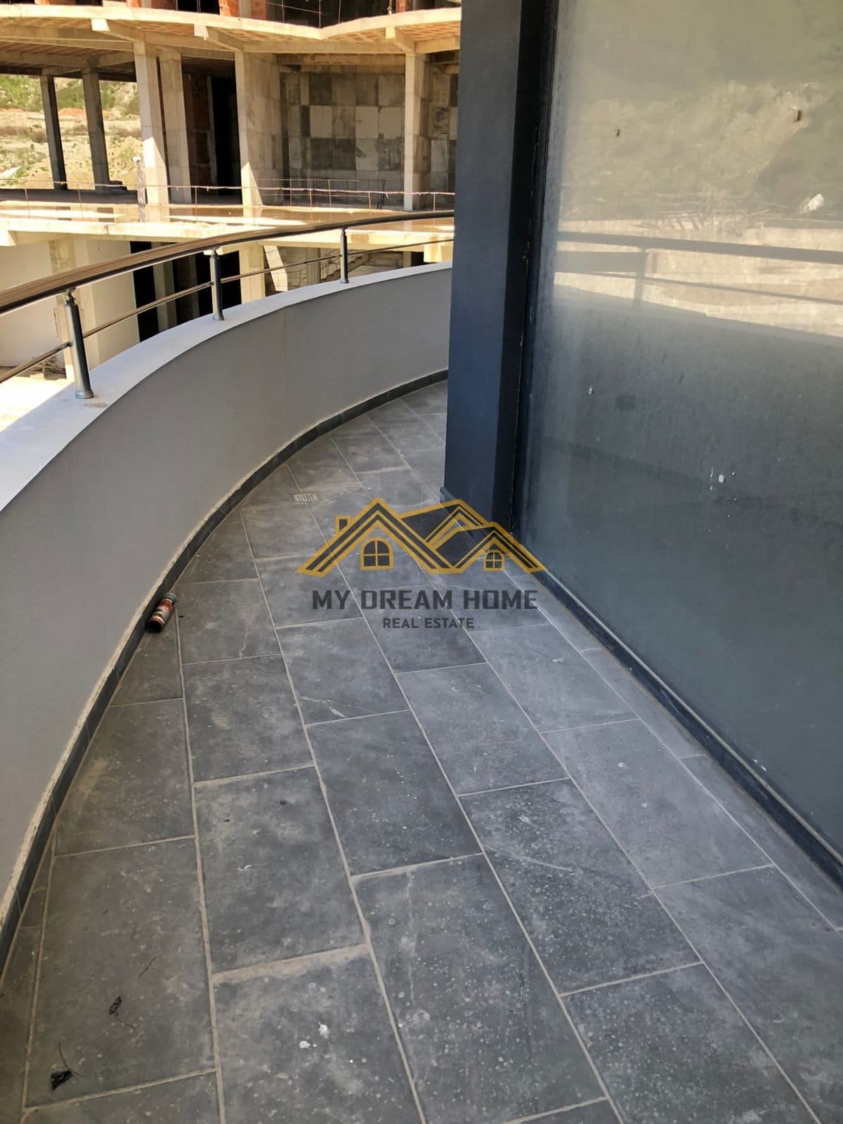 SHITET APARTAMENT 2+1 ME PAMJE NGA DETI TE WHITE HILL REZIDENCE! 2