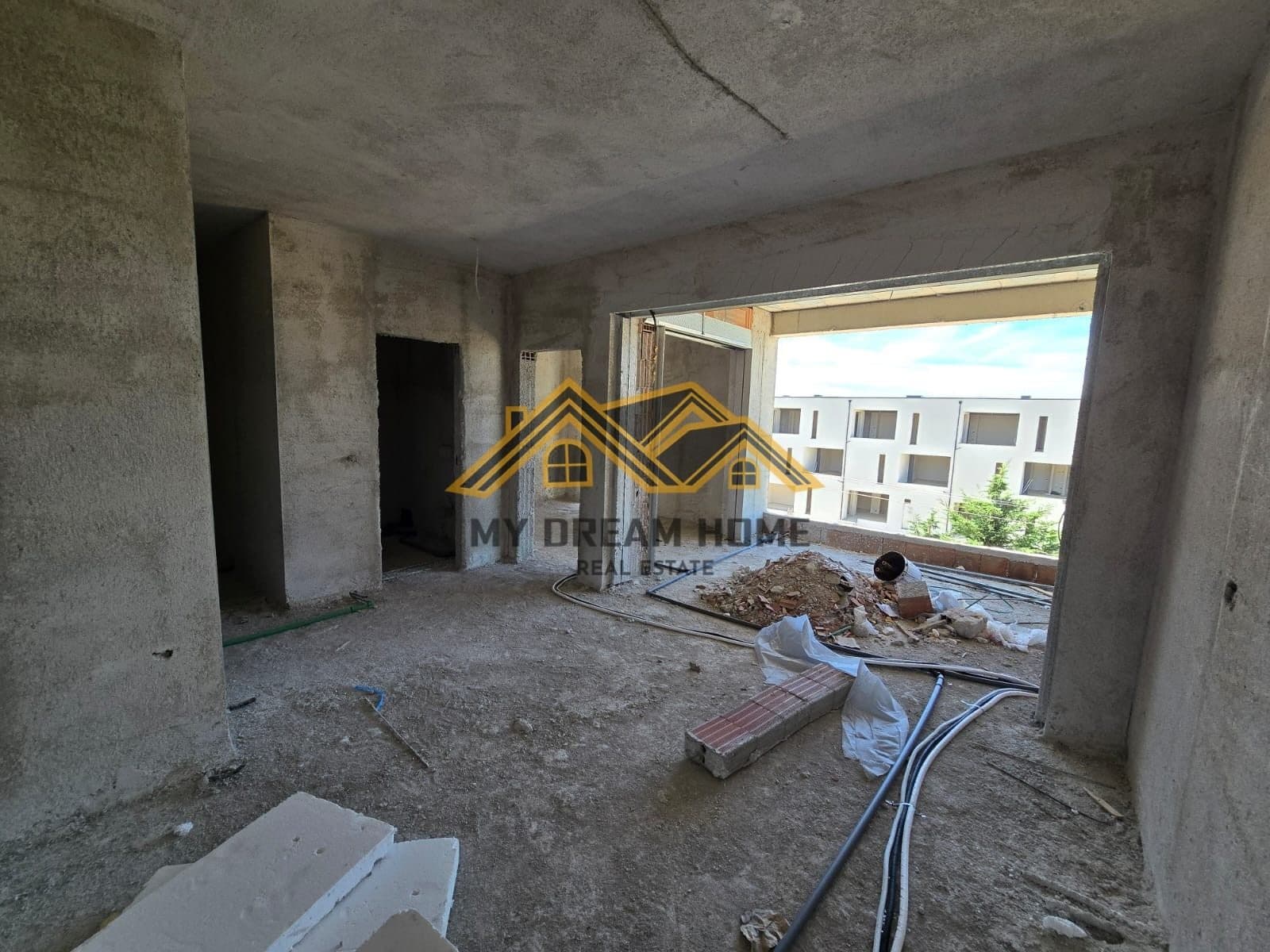 APARTAMENT 1+1 NE SHITJE, TURQUOISE MARINA, GJIRI I LALEZIT! 3