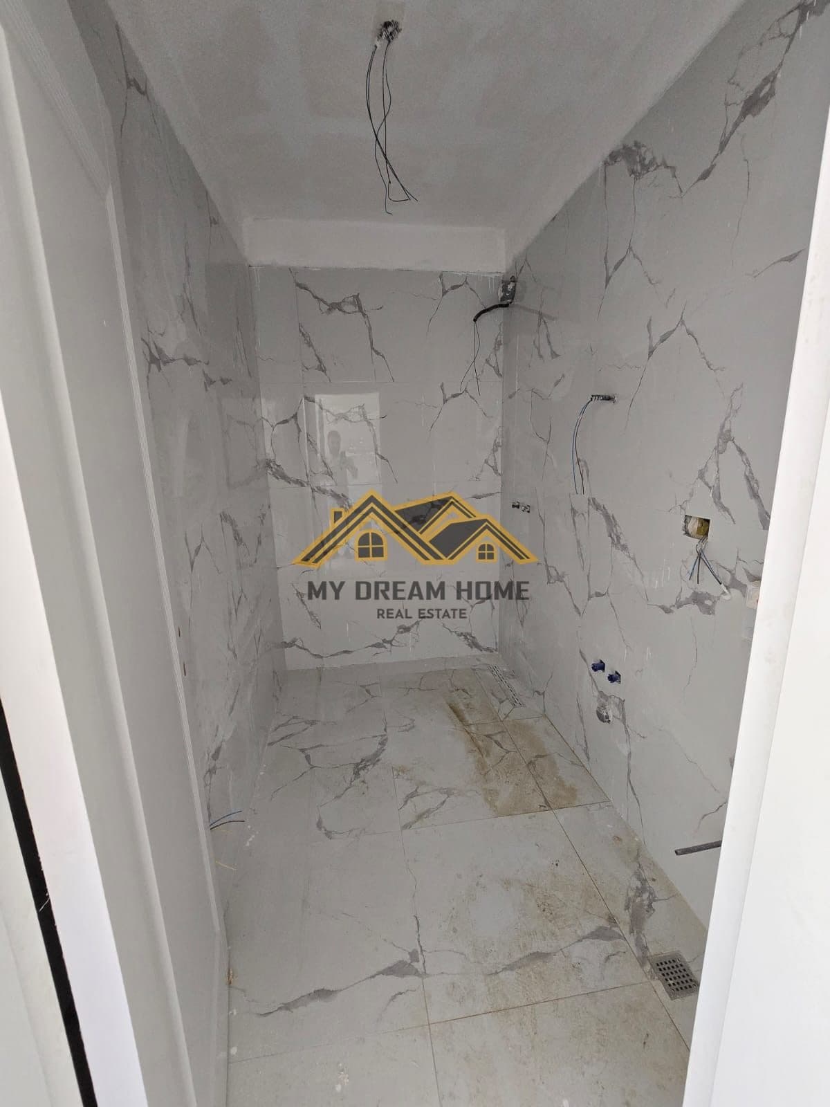 SHITET APARTAMENT 2+1+2 GOLEM !