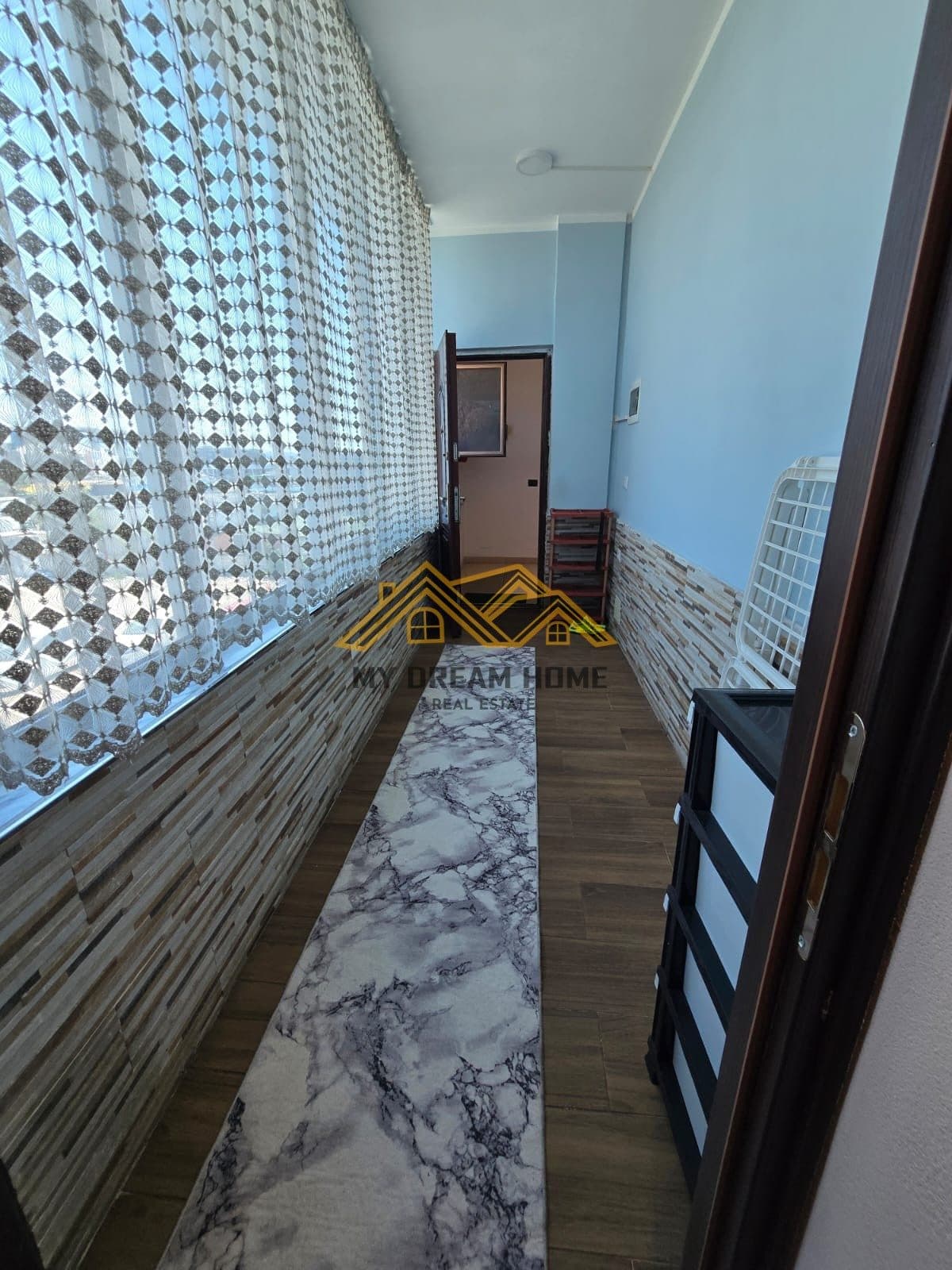 JEPET ME QIRA APARTAMENT 3+1+2 ISH KËNETA DURRES! 2