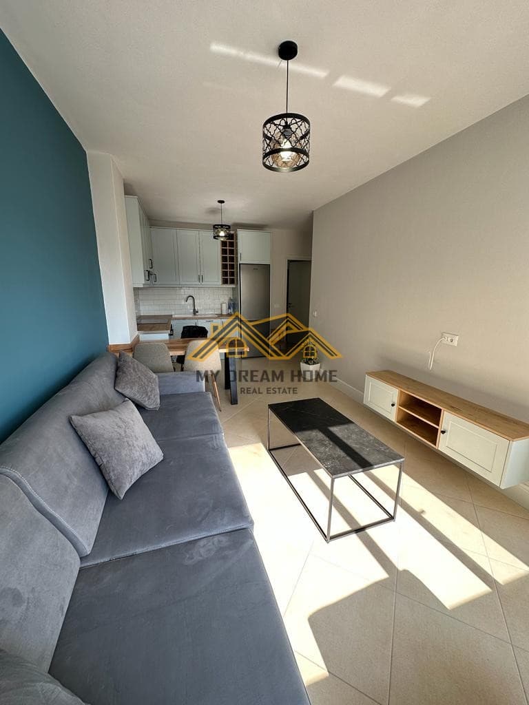 JEPET ME QERA APARTAMENT 1+1 PRANE TREGUT TE FRUTA PERIMEVE, DURRES !
