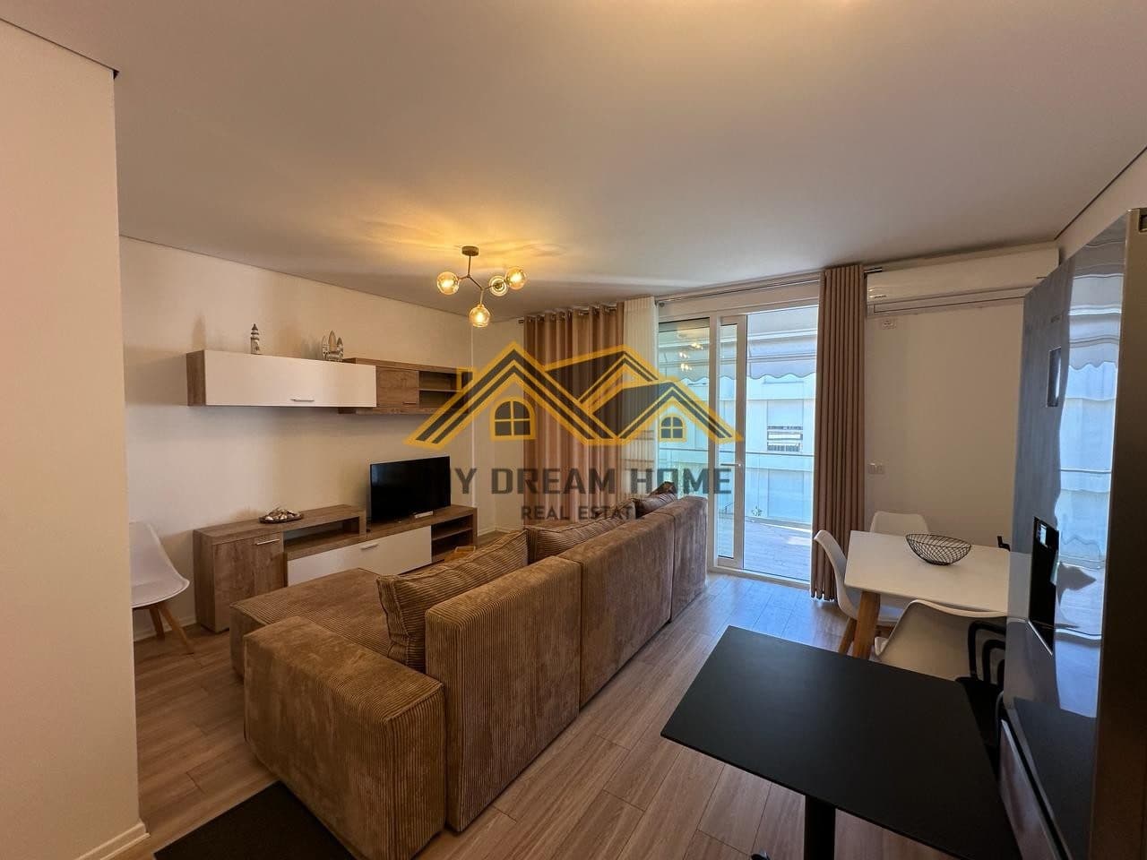 SHITET APARTAMENT 1+1 VIJE E DYTE NGA VILAT NE GJIRIN E LALEZIT, NE KOMPLEKSIN SAN PIETRO!