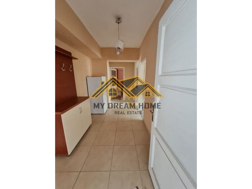 SHITET APARTAMENT 2+1 NE DURRES 2