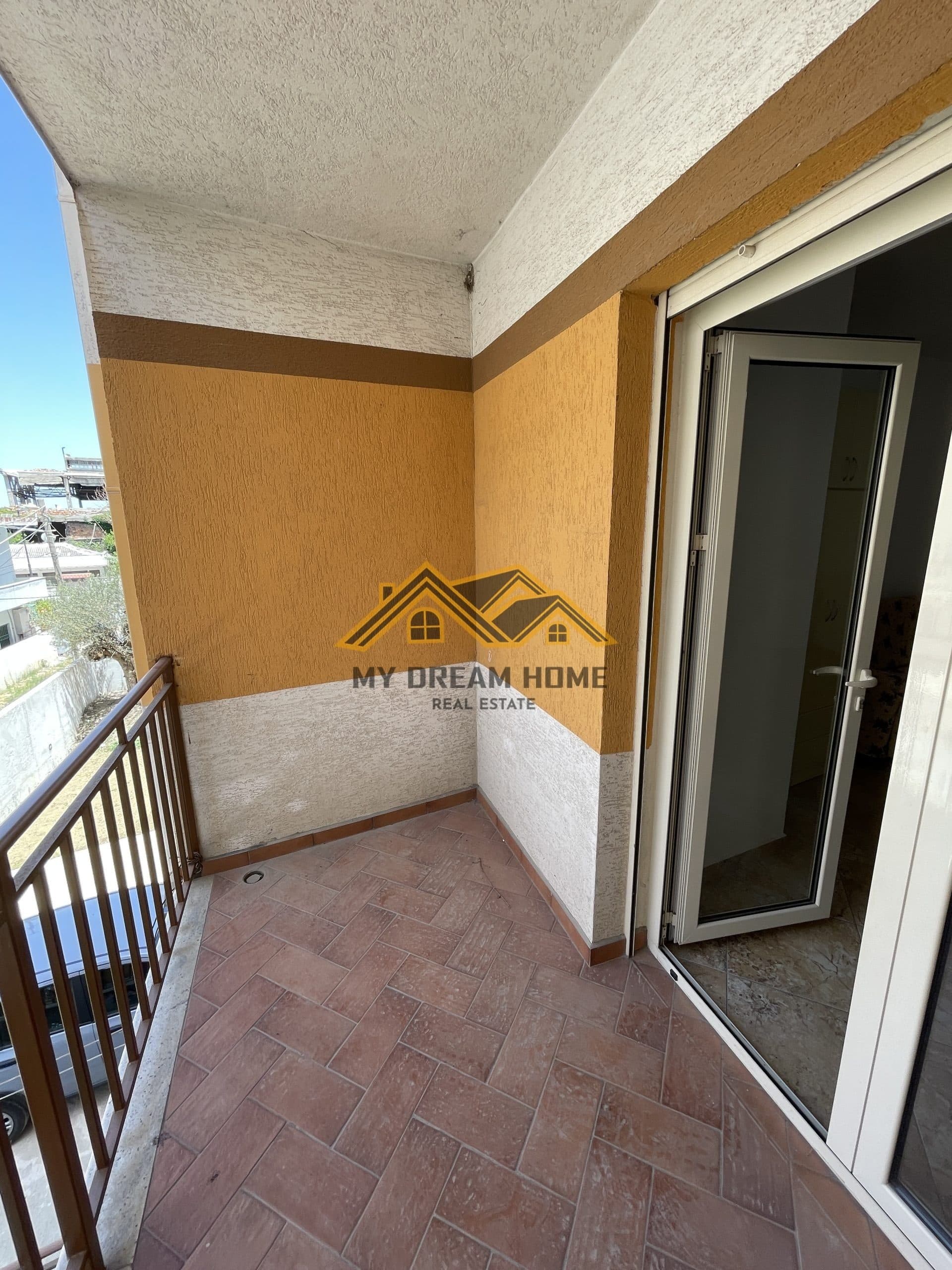 SHITET APARTAMENT 1+1 NE PLAZH RROTA KUQE! 4