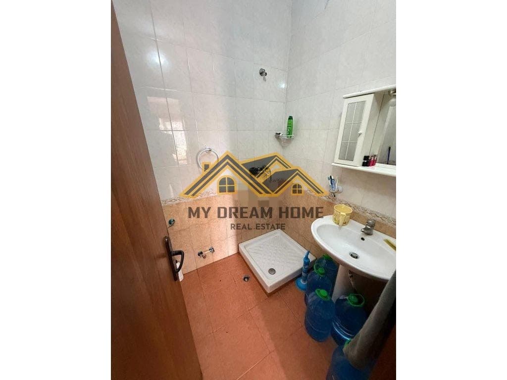 SHITET GARSONIERE QE MUND TE KONVERTOHET NE 1+1 PLAZH DURRES 2