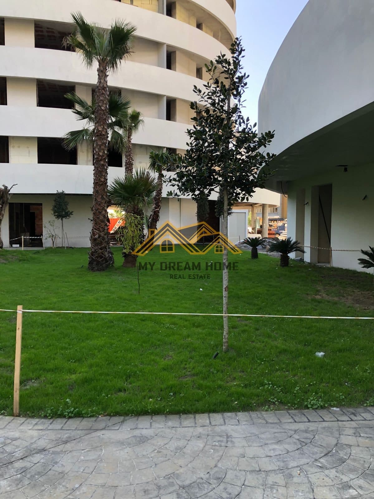 SHITET APARTAMENT 2+1 +2 ME PAMJE NGA DETI TE WHITE HILL REZIDENCE! 3