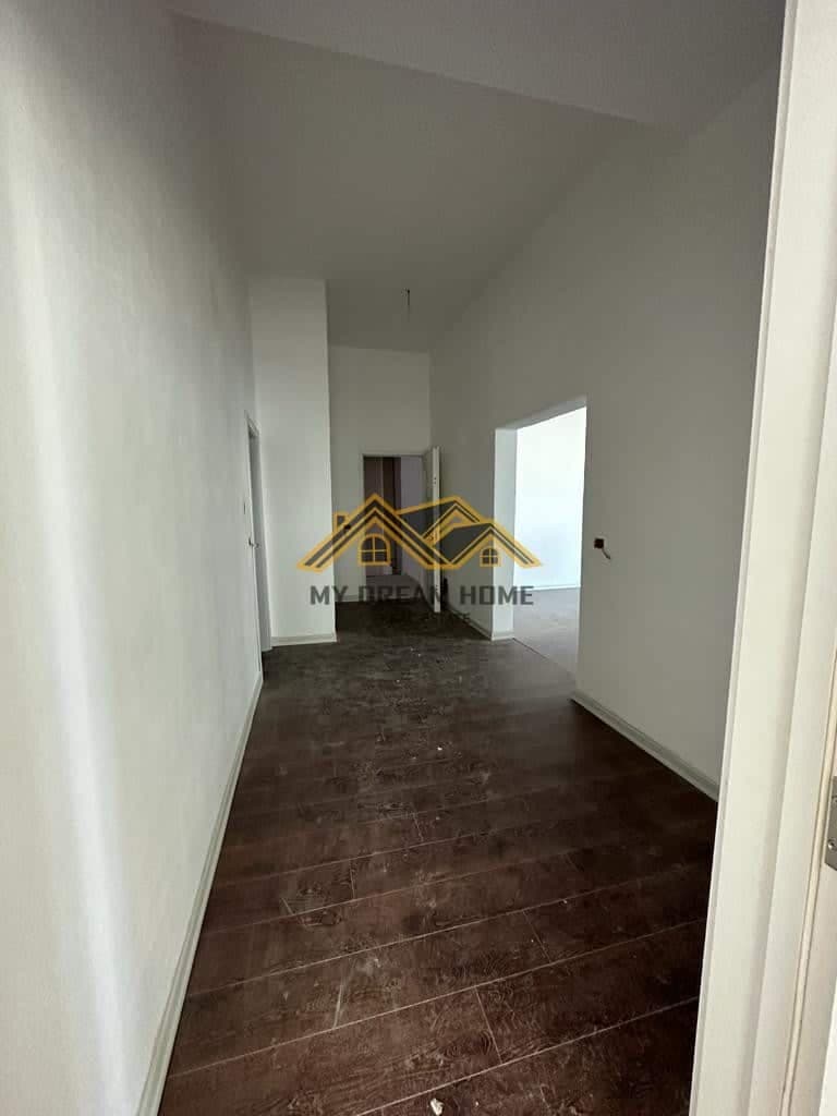SHITET APARTAMENT 2+1+2 NE VOLLGA PAMJE ANESORE DETI ! 2